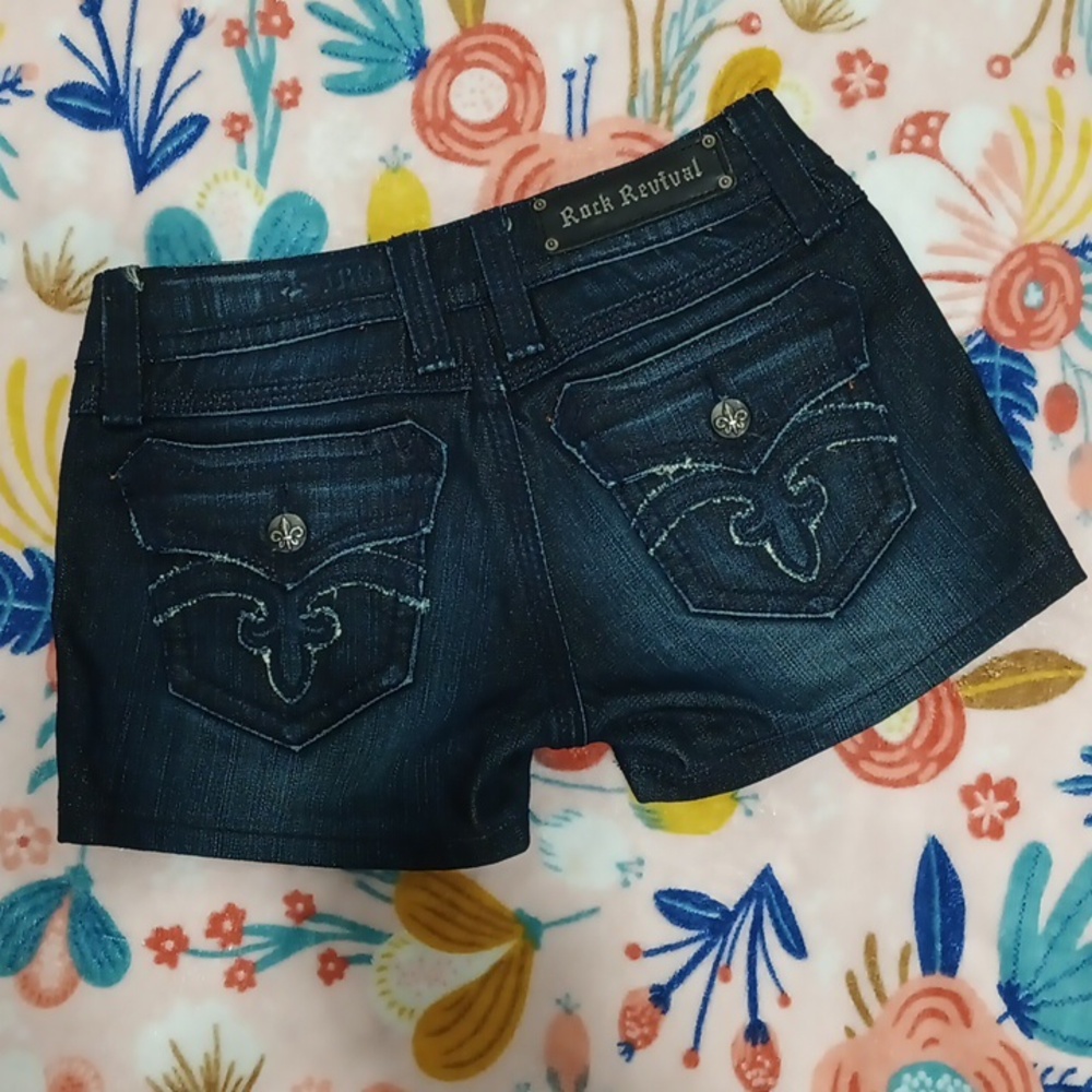 Rock Revival shorts NWOT